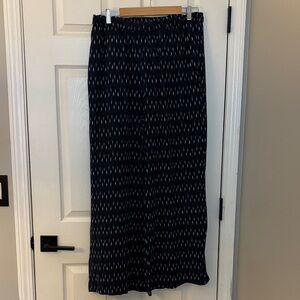 Banana Republic Women's Navy Patterned Wide Leg Pants - L